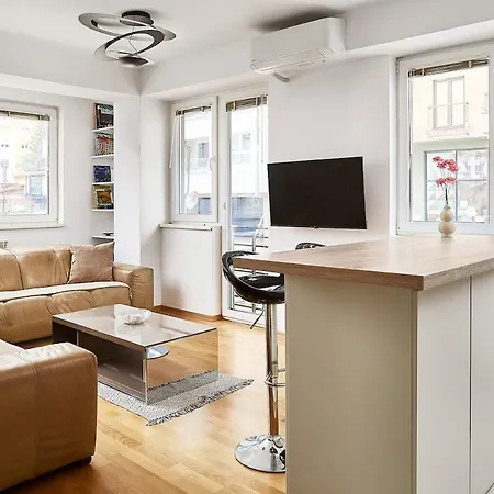 Urban Retreat Modern 2br 스코페