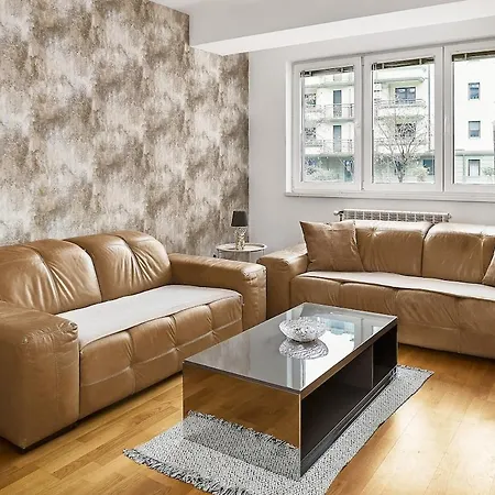 Urban Retreat Modern 2br Lägenhet